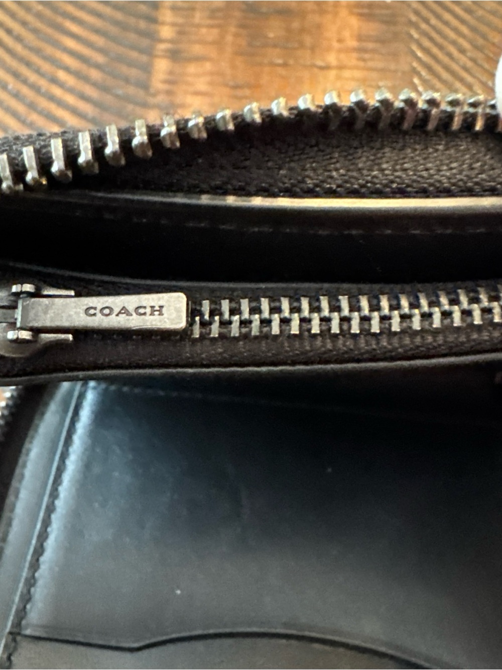 COACH Card Case Signature Leather Medium Zip Around Wallet In Signature Canvas - Picture 10 of 12